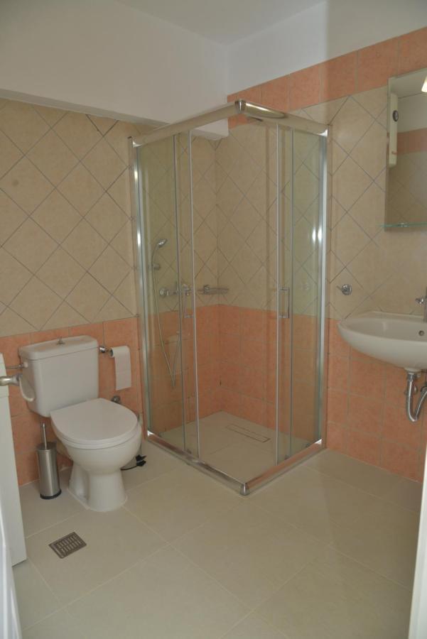 Unique Home Kanoni  Luaran gambar