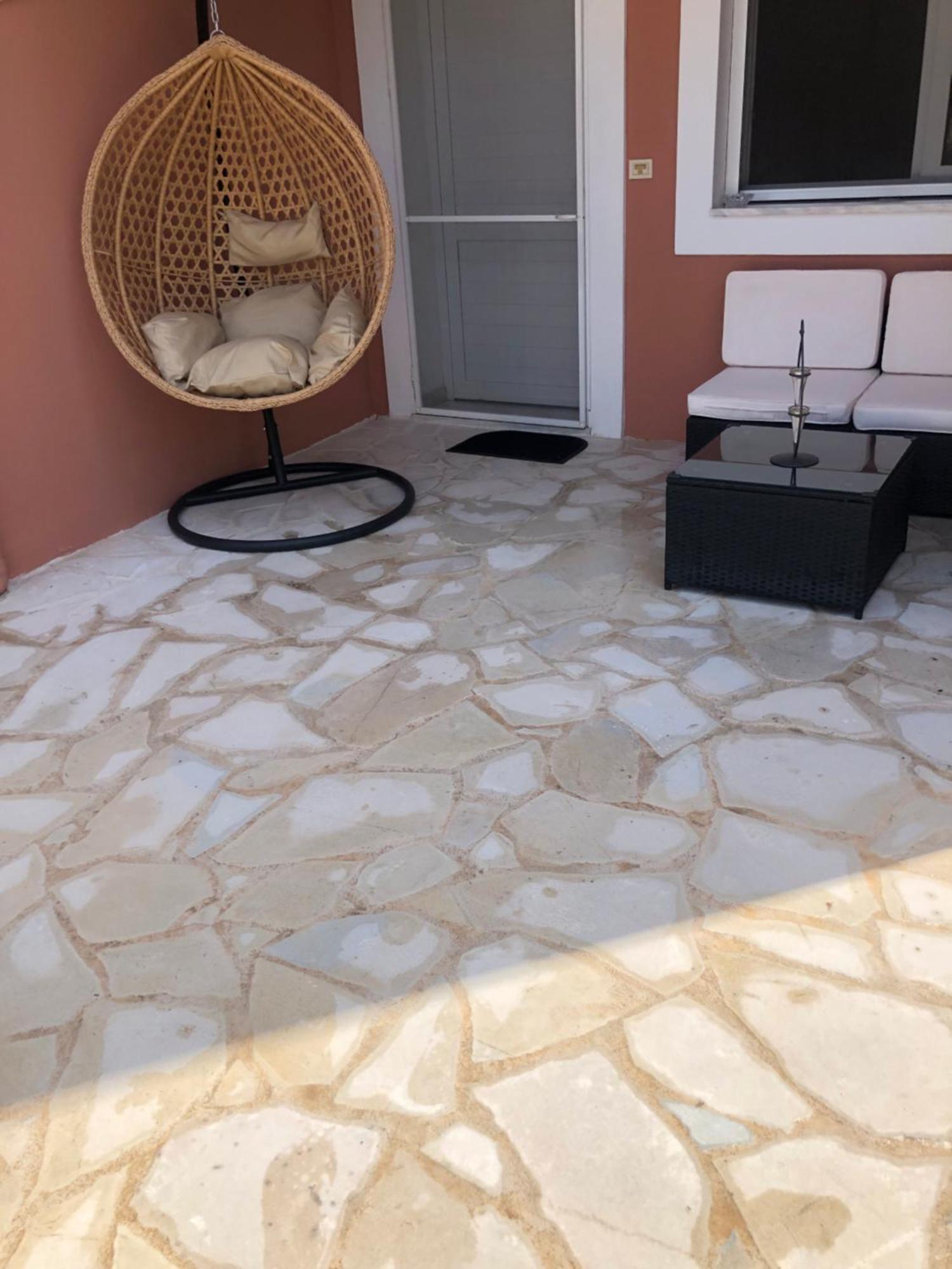 Unique Home Kanoni  Luaran gambar